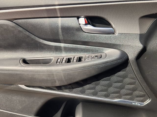 Used 2019 Red Hyundai SEL Plus image 22