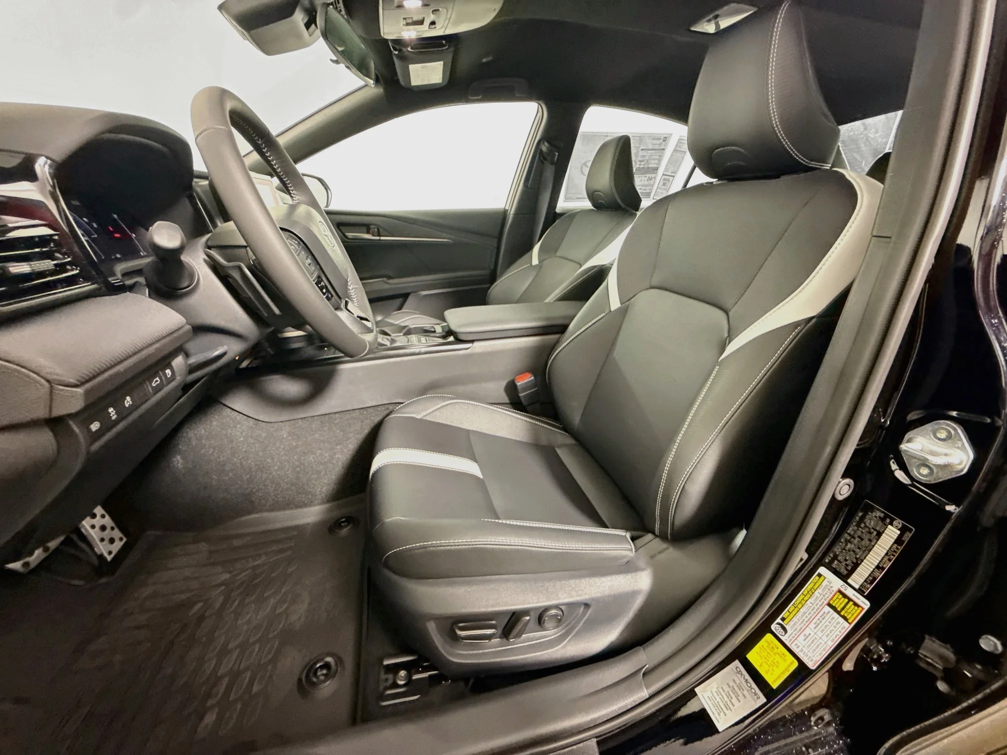 New 2026 Midnight Black Metallic Toyota SE image 19