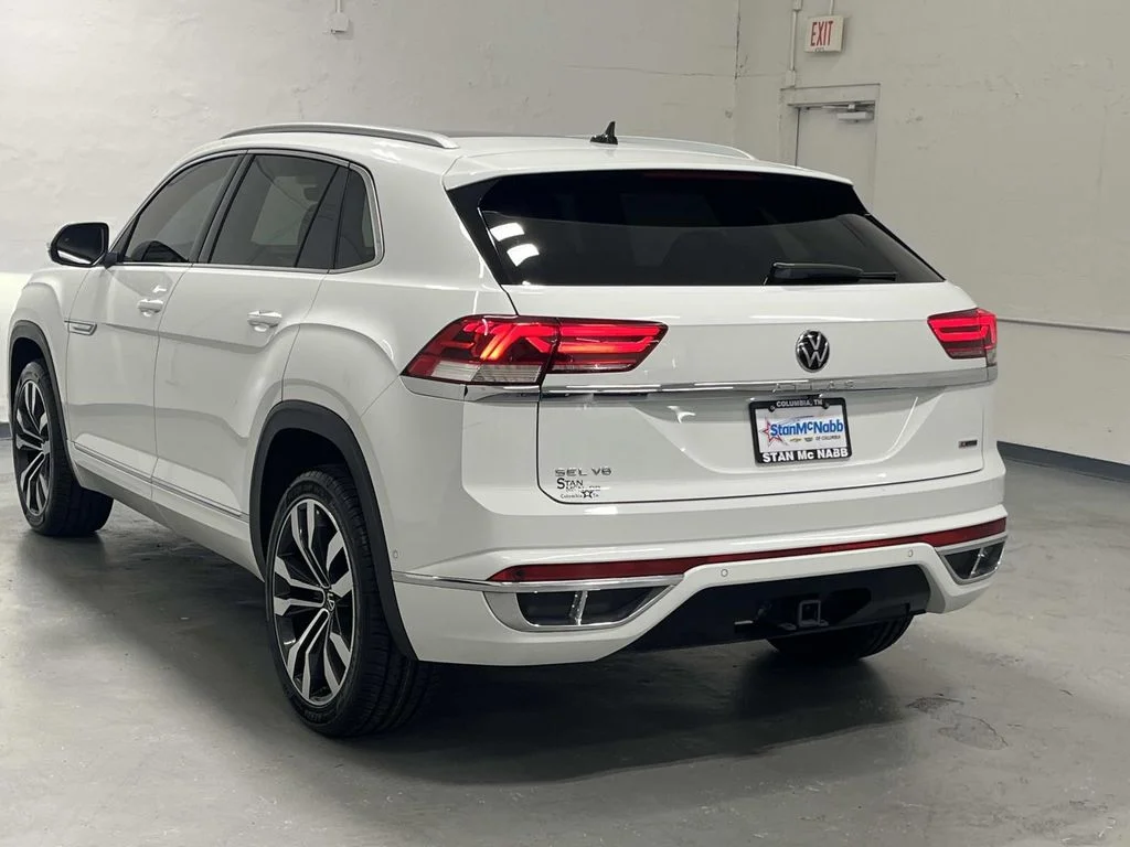 Used 2020 Pure White Volkswagen 3.6L V6 SEL Premium R-Line AWD 1 Owner image 6