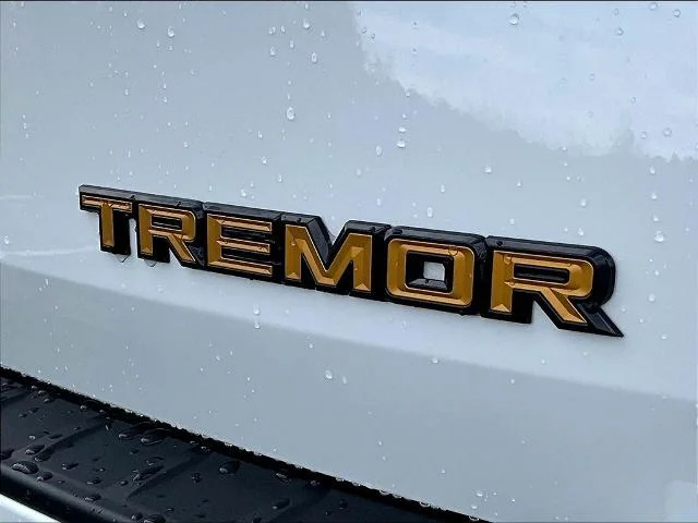 New 2026 Star White Metallic Tri-Coat Ford Tremor® image 41