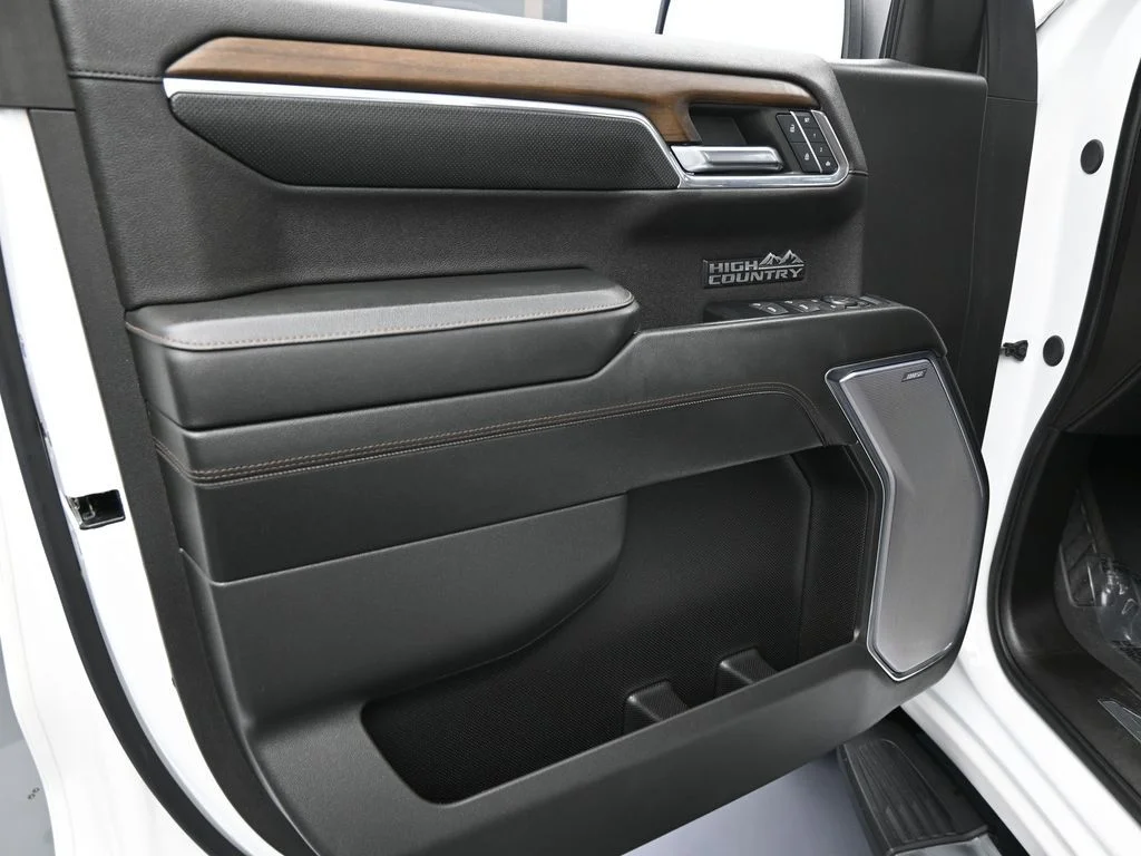 2024 Chevrolet Silverado 1500 High Country - Photo 17
