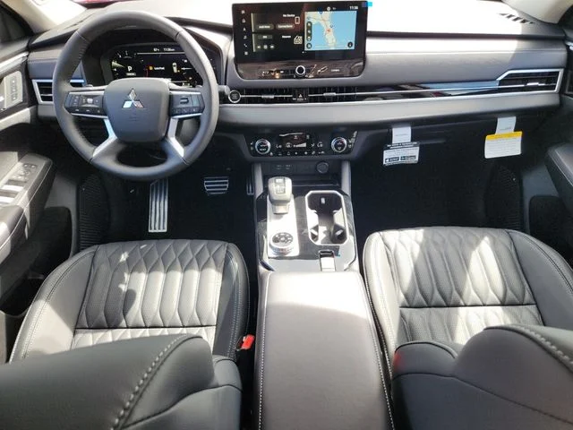 2025 Mitsubishi Outlander SEL - Photo 8