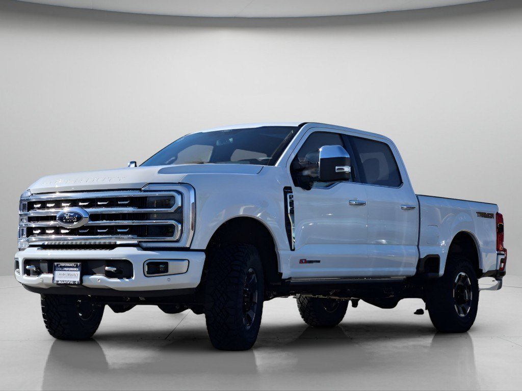 Used 2024 Star White Metallic Tri-Coat Ford Platinum image 17