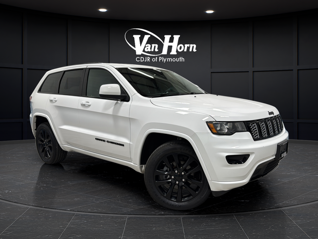 Used 2018 Bright White Clearcoat Jeep Altitude image 1