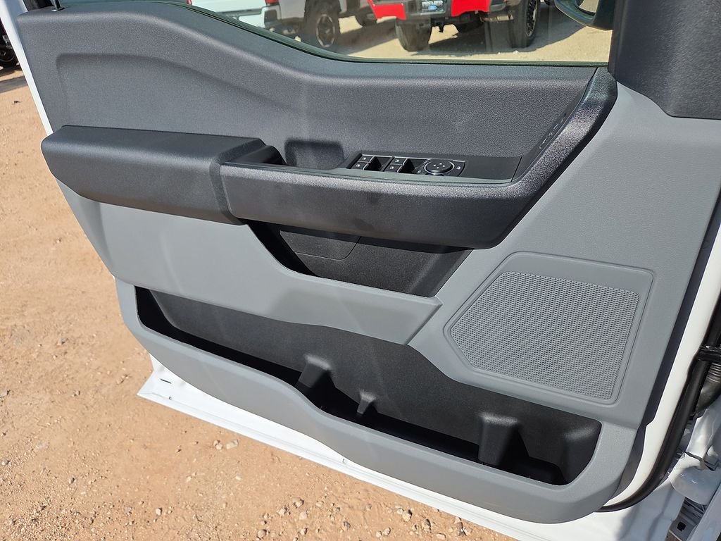 New 2026 Oxford White Ford F-350® XL image 20
