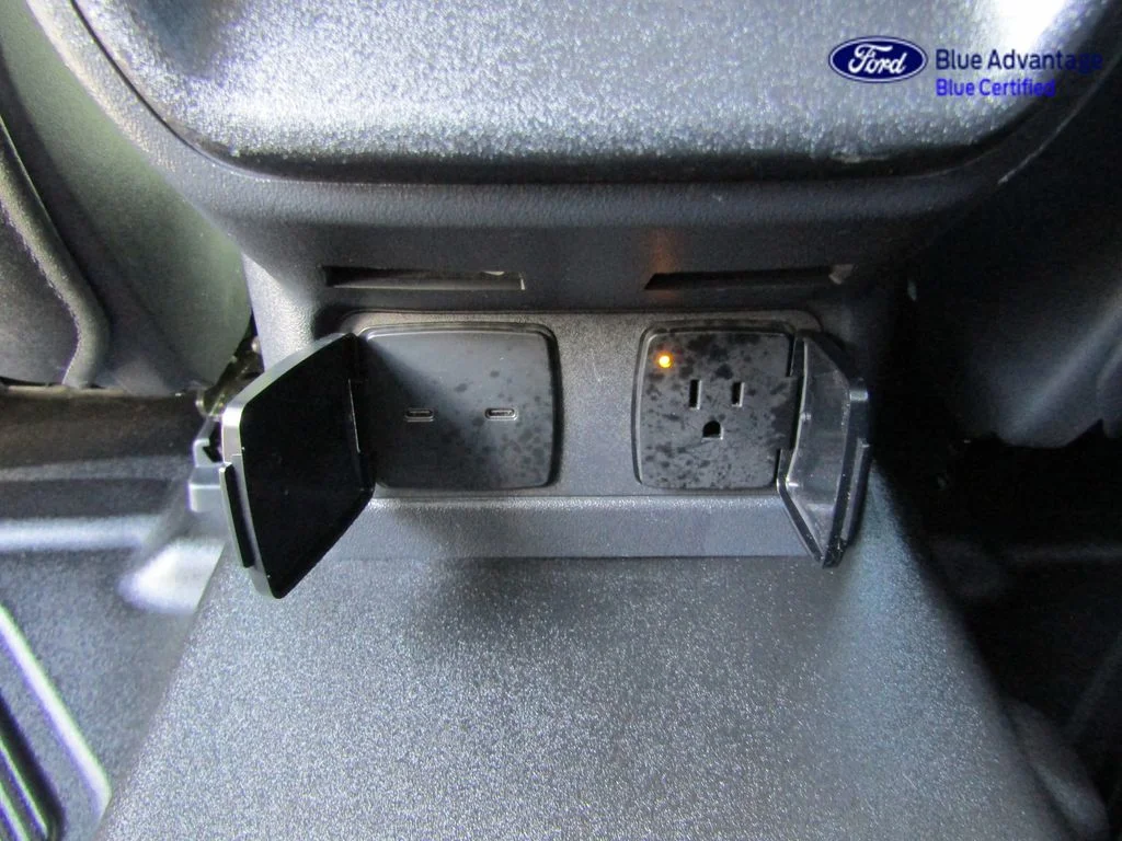 Certified Used 2025 Shadow Black Ford Badlands image 41