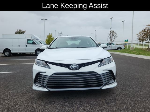 Used 2022 Toyota Camry LE with VIN 4T1C11AK9NU711126 for sale in Grove City, OH