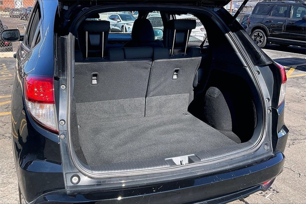 2022 HONDA HR-V - Image 24