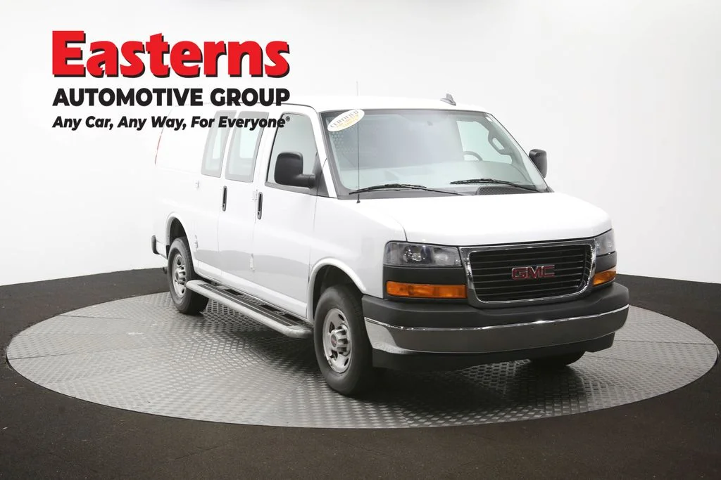 Used 2024 White GMC Work Van image 47