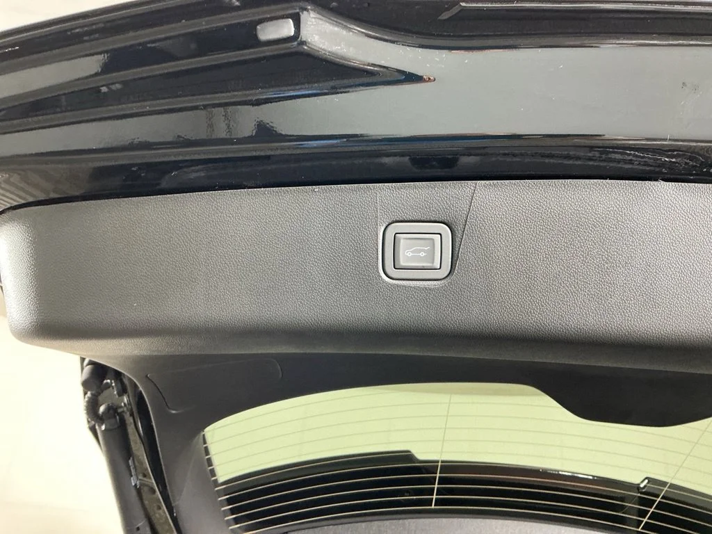 New 2026 Black Chevrolet 2LT image 10