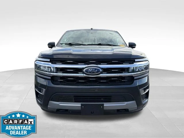 Used 2022 Gray Ford Limited image 9