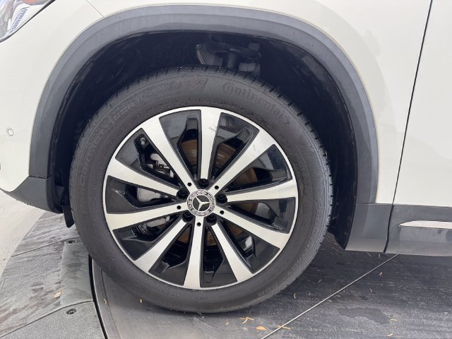 Certified Used 2022 Polar White Mercedes-Benz GLA 250 image 10