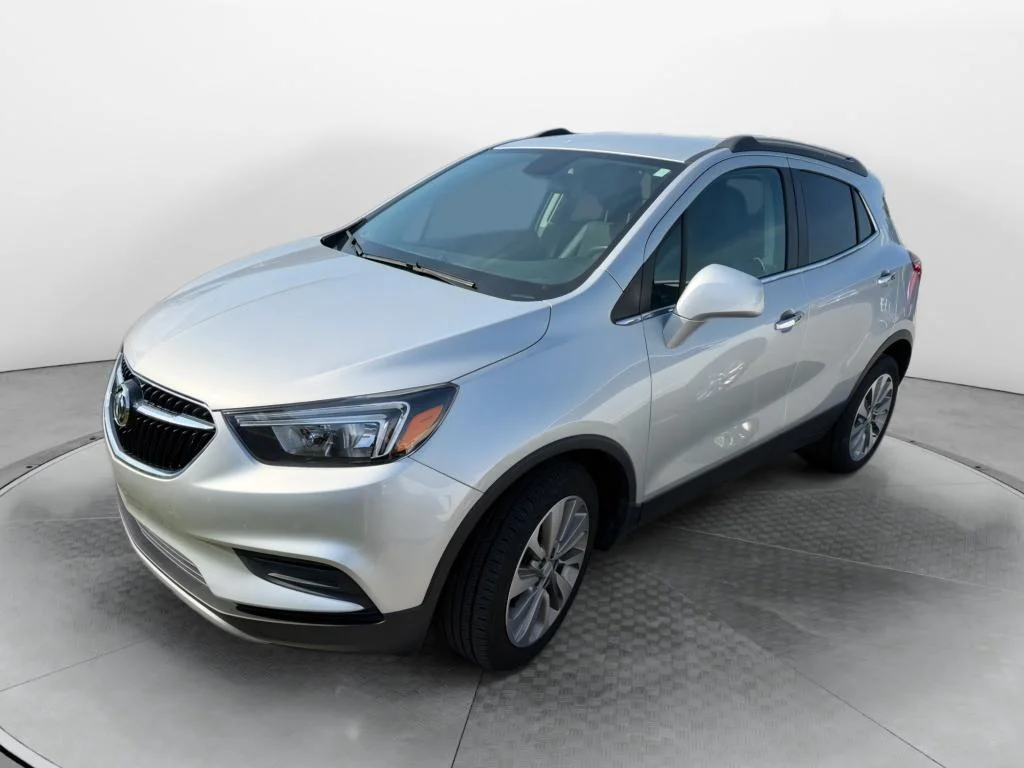 2020 Buick Encore Preferred's photo