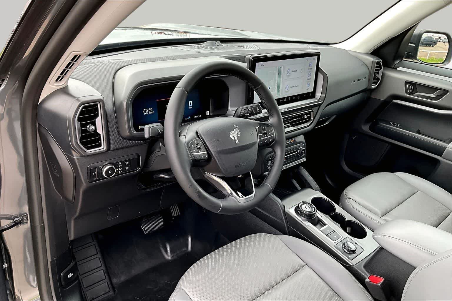 Used 2025 Carbonized Gray Metallic Ford Badlands image 17