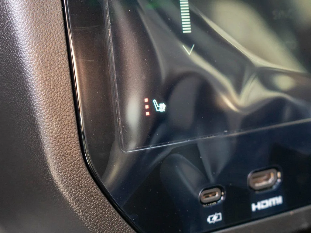 2026 GMC Yukon XL Denali Ultimate - Photo 17