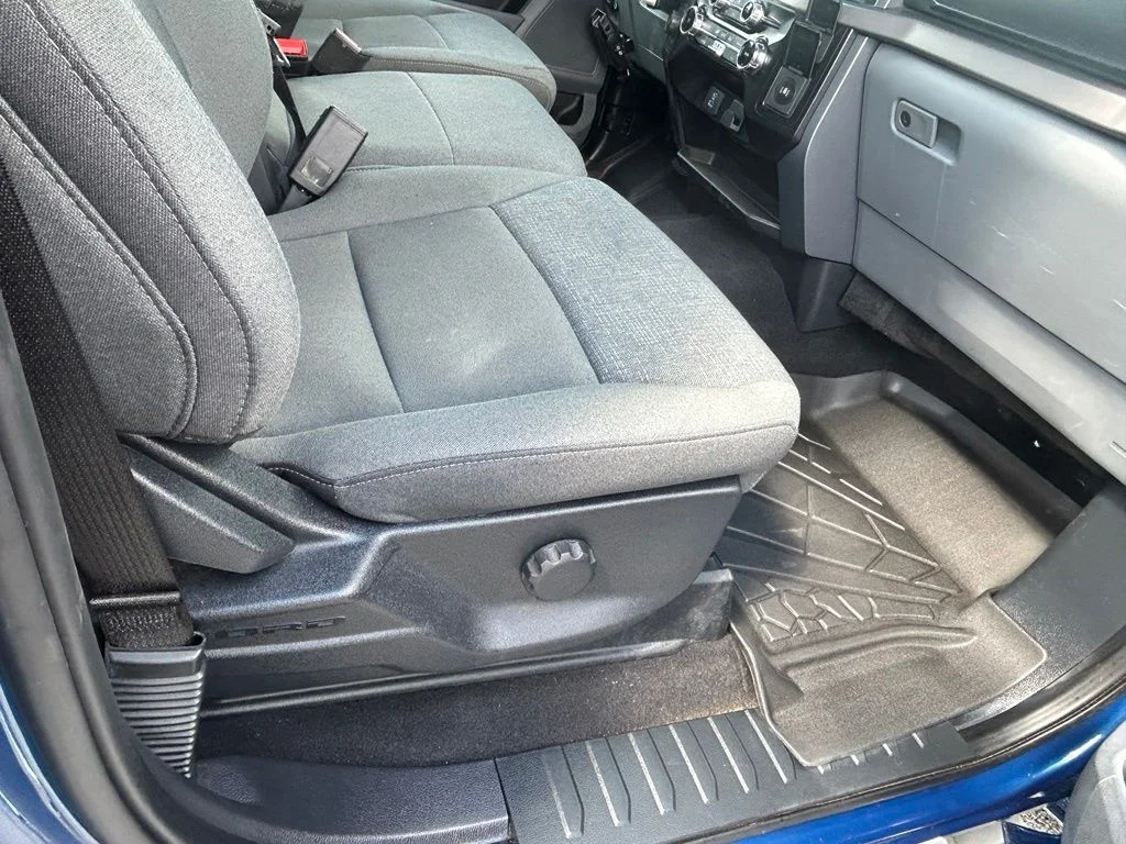 Used 2024 Blue Ford XLT image 45