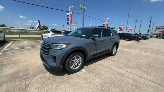 New 2026 Vapor Blue Metallic Ford Active image 5
