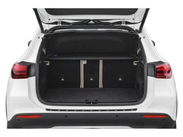 New 2026 Mountain Grey Metallic Mercedes-Benz GLA 250 image 8