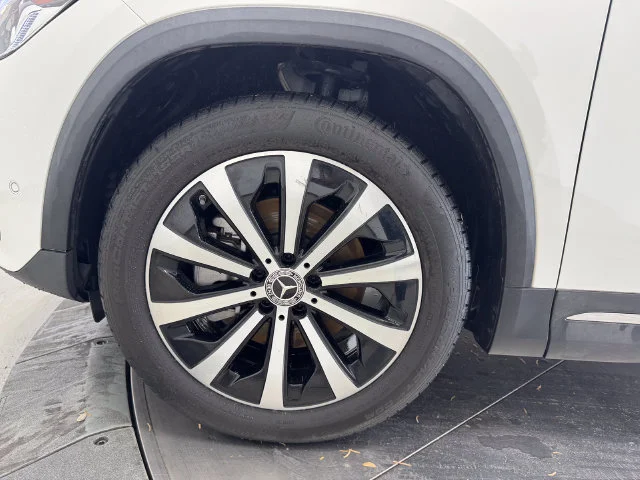 Certified Used 2022 Polar White Mercedes-Benz GLA 250 image 10