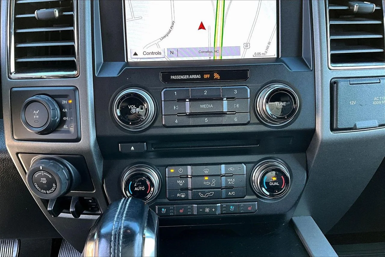 Used 2018 White Ford Raptor image 19