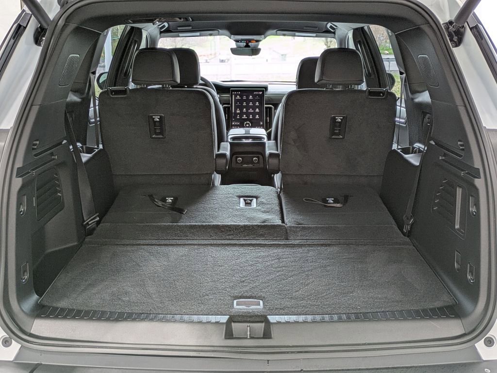 2026 GMC Acadia AT4 - Photo 14