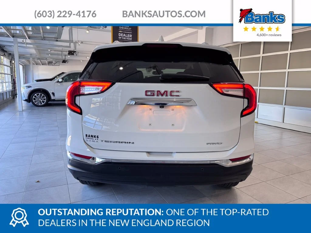 2023 GMC Terrain SLT - Photo 7