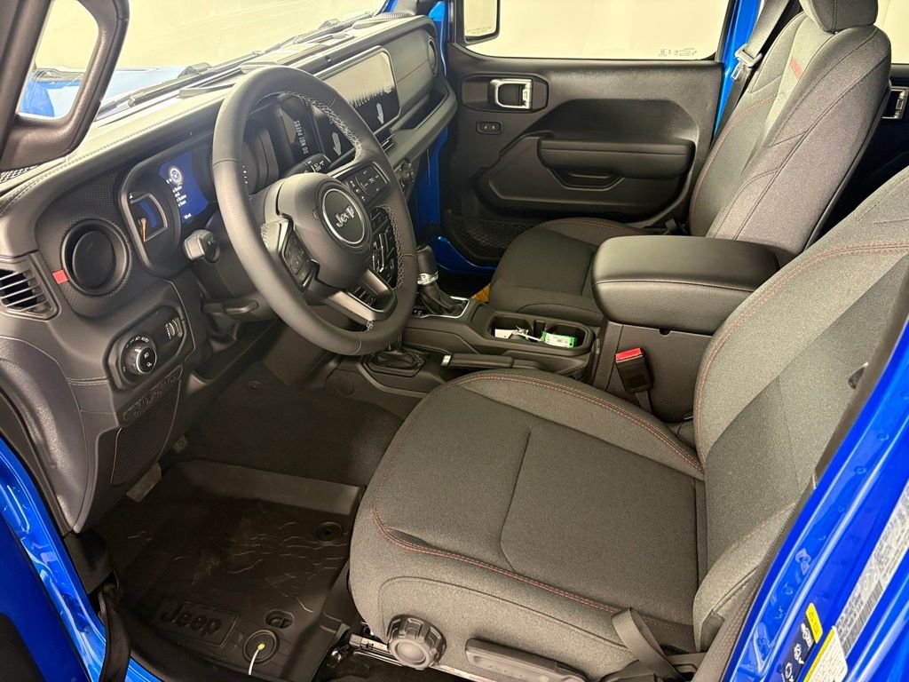New 2026 Hydro Blue Pearl-Coat Exterior Paint Jeep Rubicon image 27