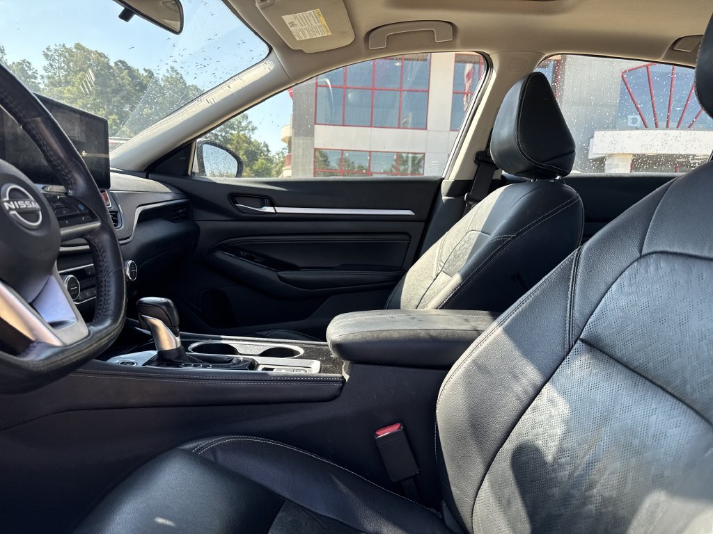 Used 2023 Silver Nissan 2.5 SL image 18