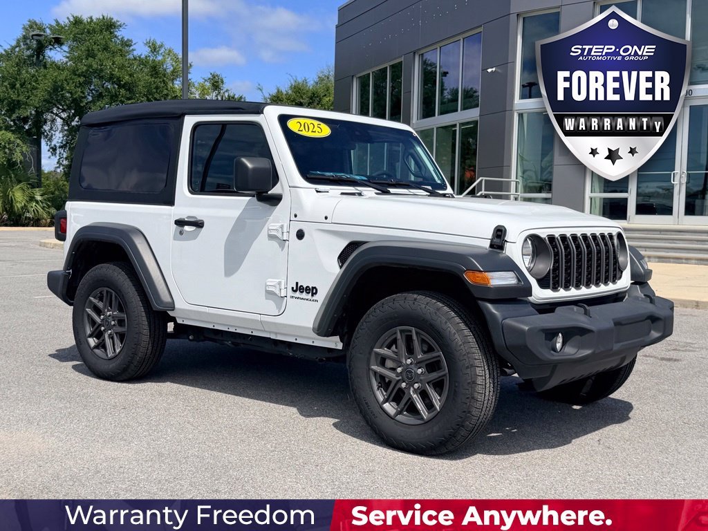 Used 2025 White Jeep Sport S image 8