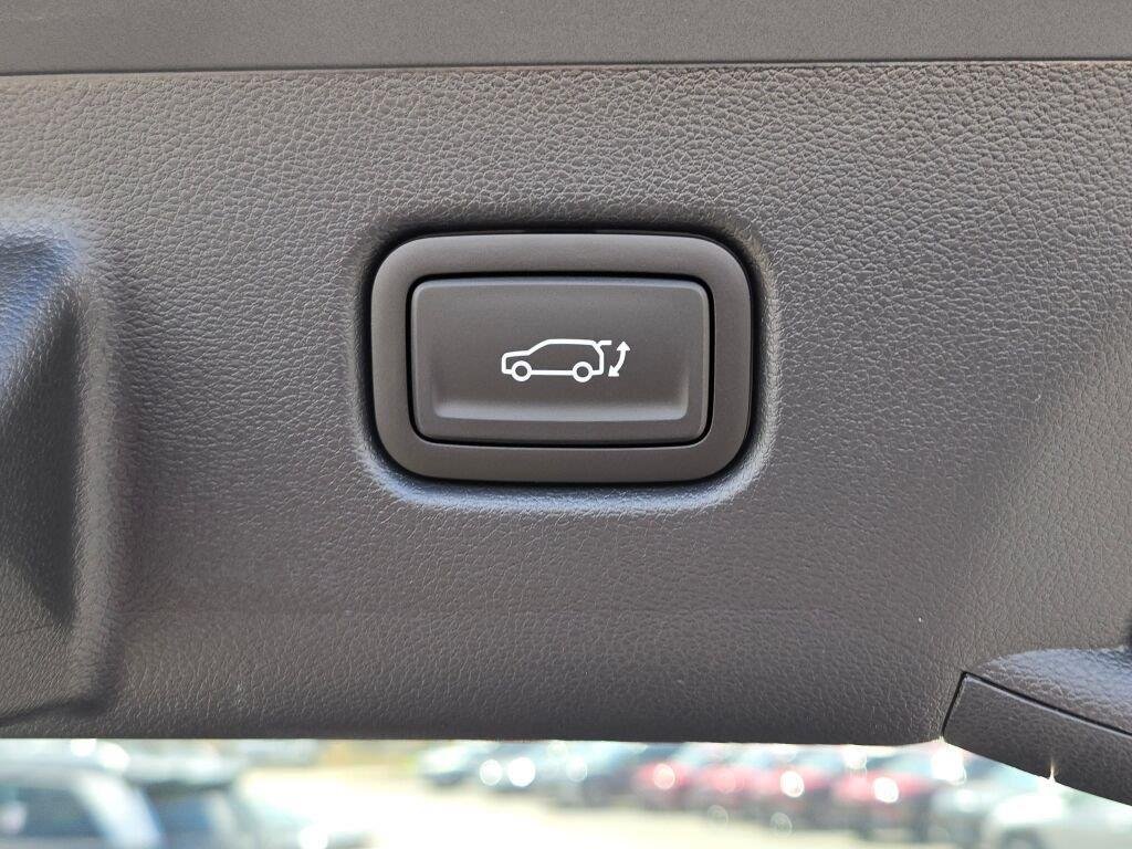 2026 Hyundai Kona Limited - Photo 18