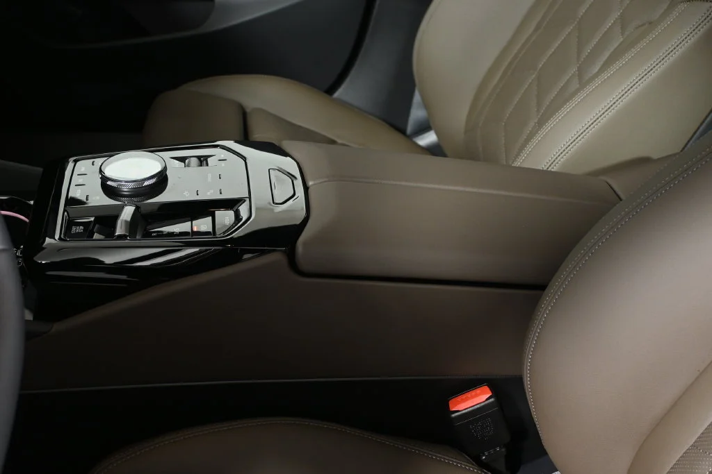 Used 2026 Gray BMW 530i xDrive image 25