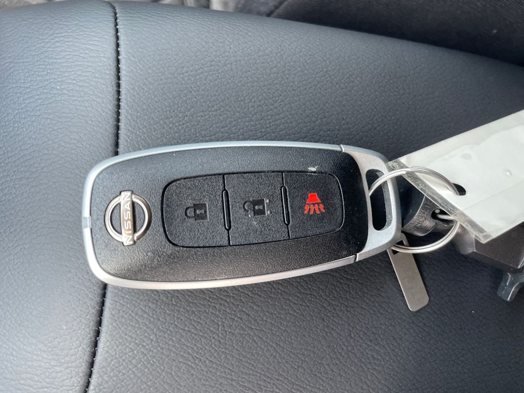 Used 2025 Blue Nissan SV image 29