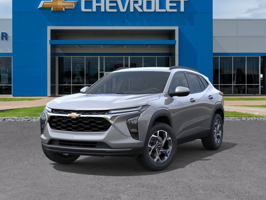 2026 Chevrolet Trax LT - Photo 6