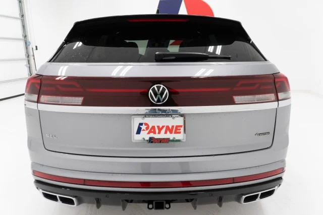 New 2026 Silver Mist Metallic Volkswagen 2.0T SEL Premium R-Line image 8