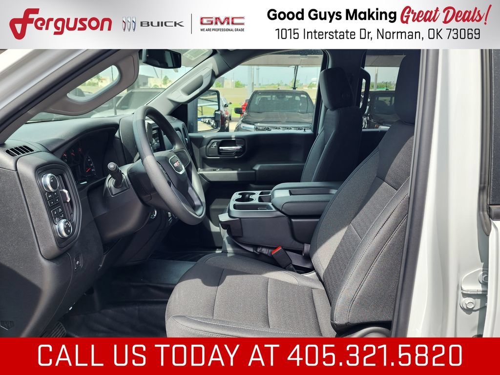 2026 GMC Sierra 3500 Chassis Cab Pro - Photo 19