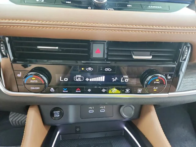 Used 2026 Gray Nissan Platinum image 31