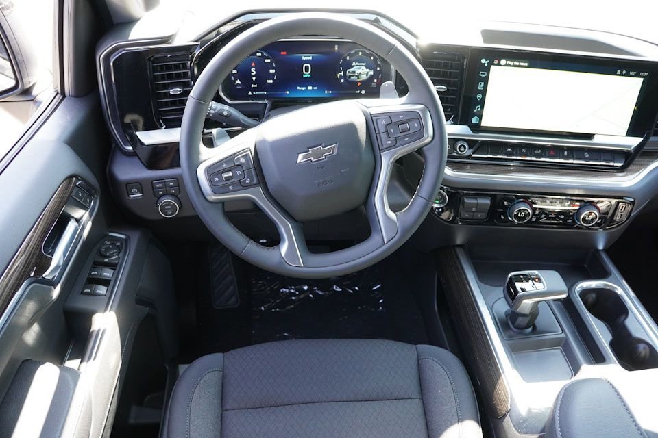 2026 Chevrolet Silverado 1500 LT Trail Boss - Photo 12