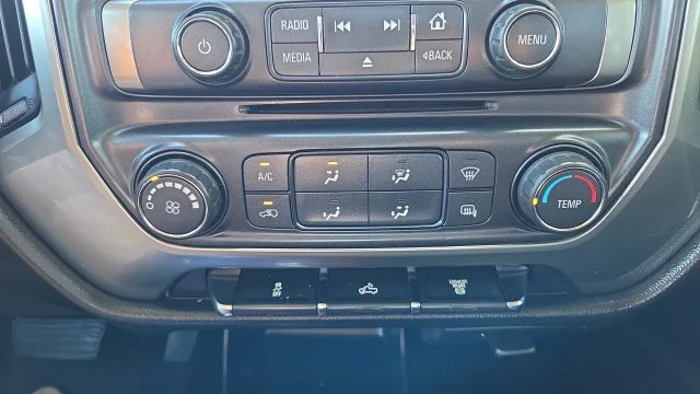 Used 2019 White Chevrolet LT image 42