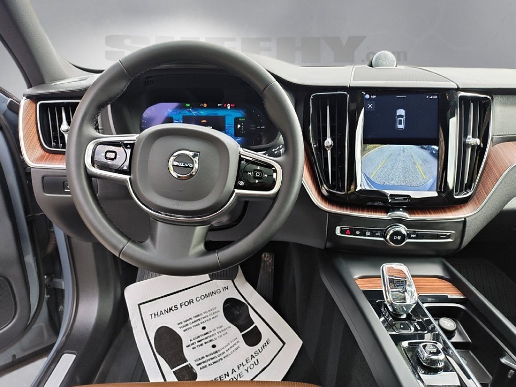 Used 2023 Gray Volvo Ultimate image 3