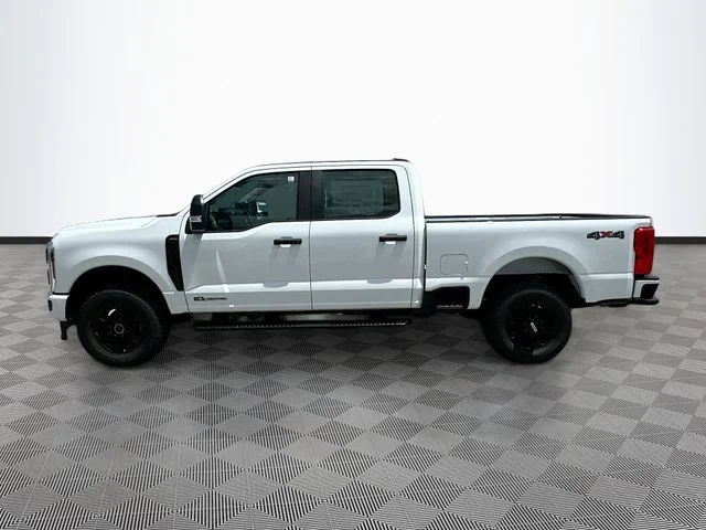 New 2026 Oxford White Ford XL image 3