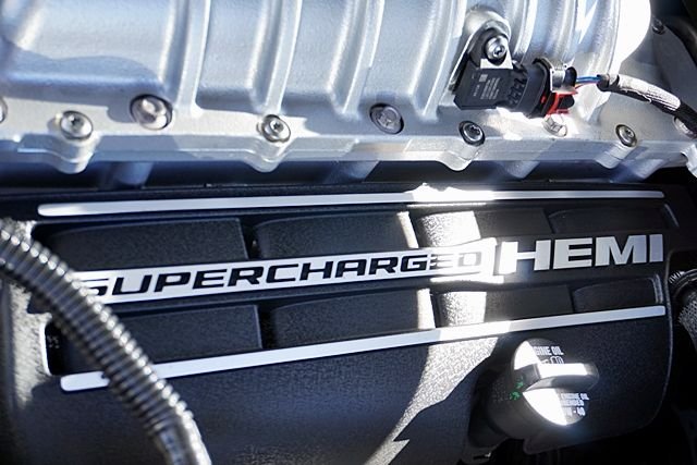 Used 2019 White Dodge SRT Hellcat Redeye image 38