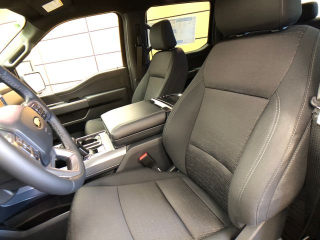 New 2026 Antimatter Blue Metallic Ford XLT image 10