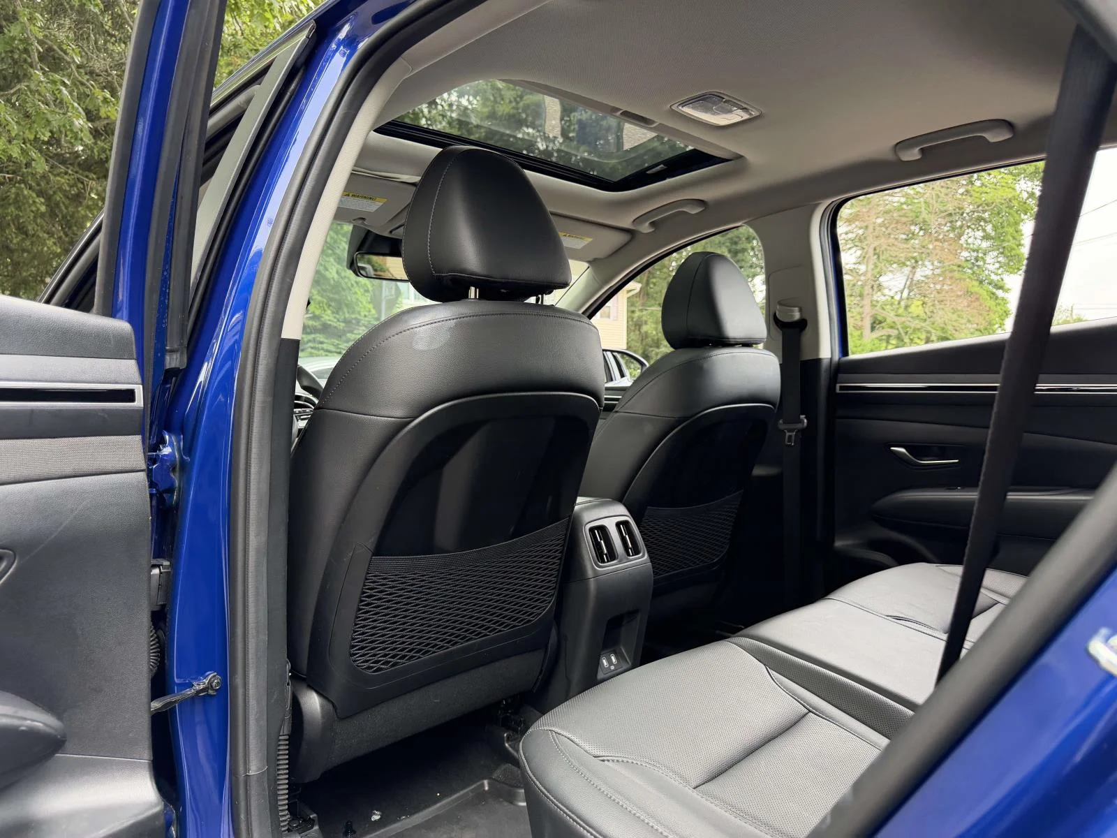 Used 2023 Blue Hyundai SEL image 18