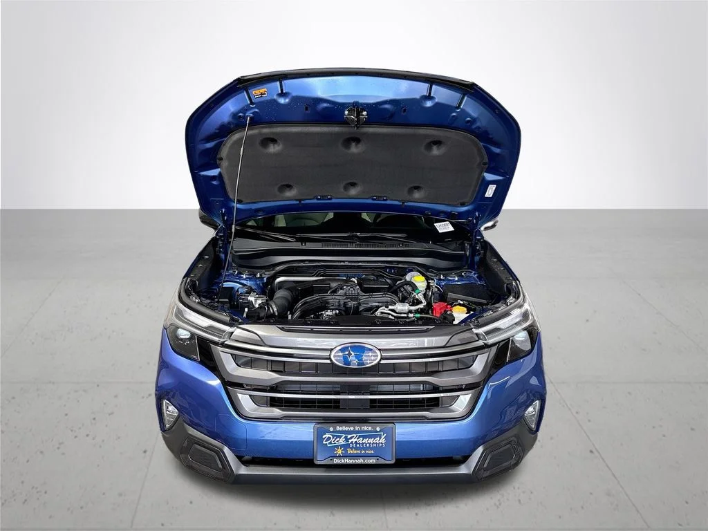 New 2026 DAYBREAK BLUE PEARL Subaru Limited image 23