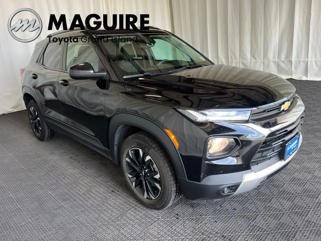 Used 2022 Black Chevrolet LT image 31