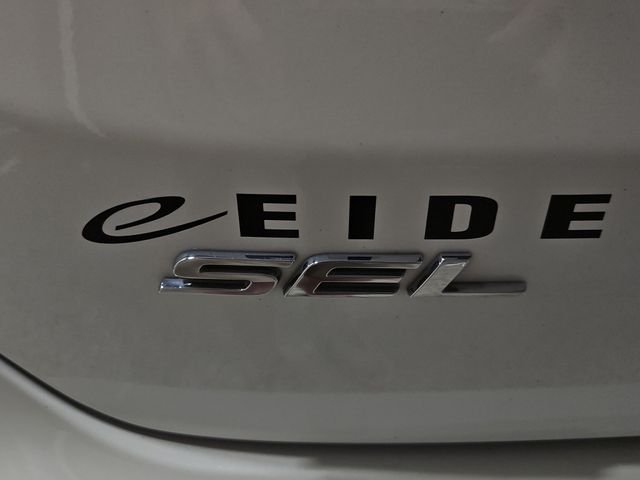 Used 2023 White Ford SEL image 36