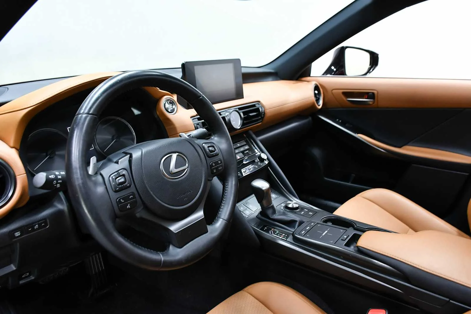 Used 2023 Matador Red Mica Lexus  image 12