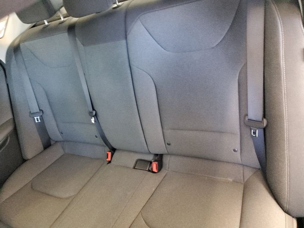 Used 2025 Black Kia LXS image 15