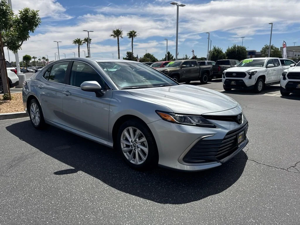 Used 2023 Silver Toyota LE image 4