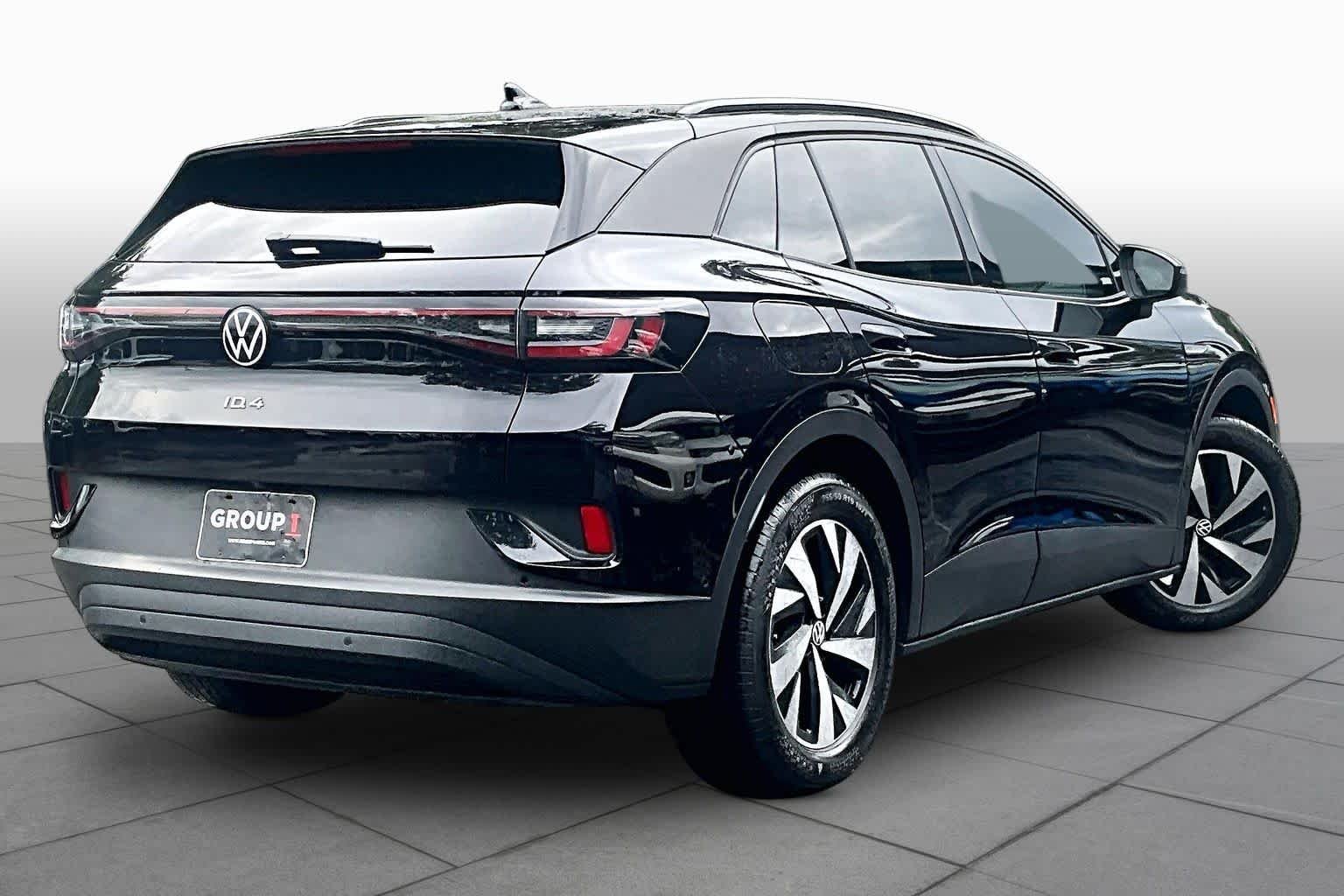 Certified Used 2023 Deep Black Pearl Volkswagen Pro image 12